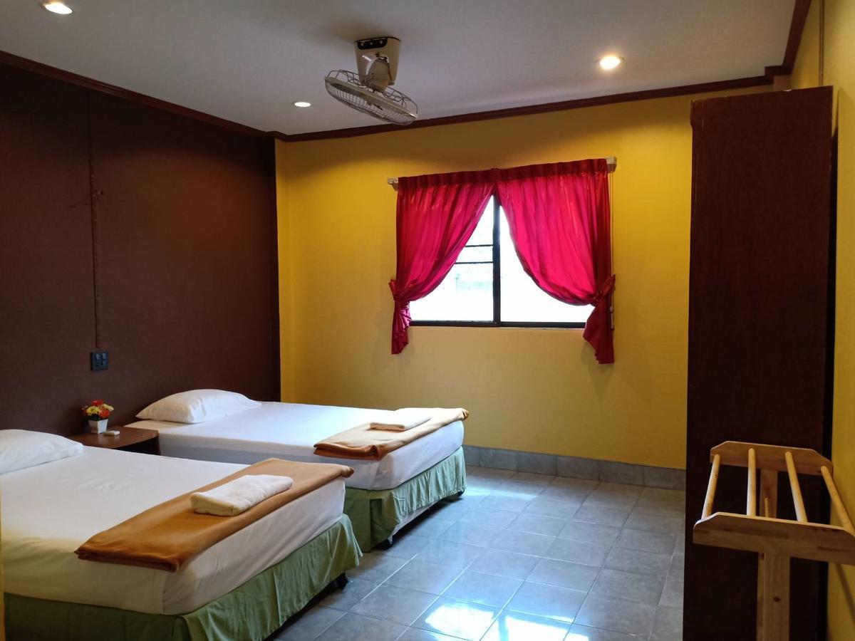 Ostello Kookkai House Patong Esterno foto