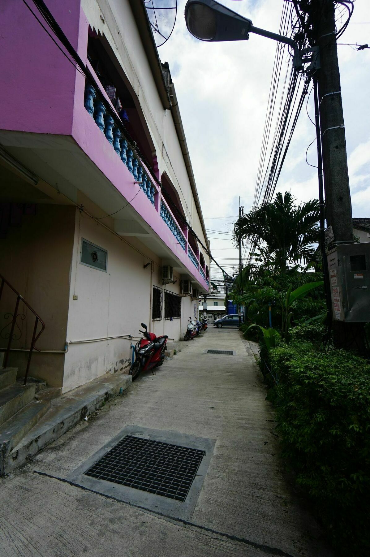 Ostello Kookkai House Patong Esterno foto